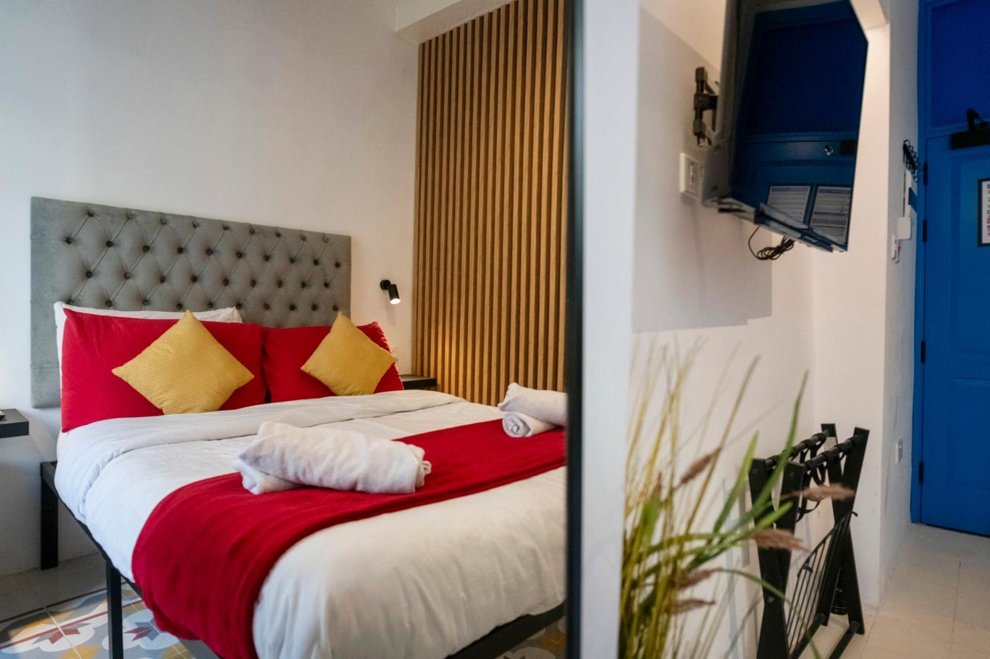 Mandera'S Boutique Suites & Dorms Valletta Exterior photo
